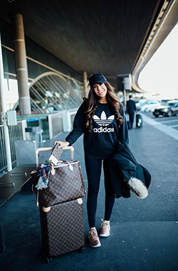 Long flight airport outfits, street fashion, electric blue: Electric blue,  Street Style,  Electric Blue And Blue Outfit,  Airport Outfit Ideas  