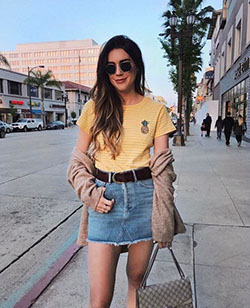 Colour outfit, you must try summer outfits women, street fashion, casual wear, denim skirt, t shirt: Denim skirt,  T-Shirt Outfit,  Street Style,  Yellow And Brown Outfit  
