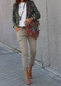 Cargo Pant Outfits With Jacket: cargo pants,  T-Shirt Outfit,  Street Style,  Khaki And Brown Outfit  