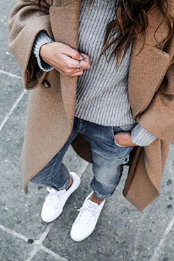 Look manteau camel femme, street fashion, casual wear, polo coat: Polo coat,  Street Style,  Travel Outfits,  Brown Outfit,  Wool Coat  