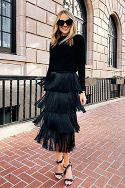 Colour outfit ideas 2020 fringe skirt outfit, street fashion, fashion model, club monaco, casual wear: fashion model,  Black Outfit,  Club Monaco,  Street Style,  Fringe Skirts  