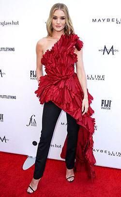 Red colour outfit ideas 2020 with: Red Carpet Dresses,  fashion model,  Red Outfit,  One Shoulder Top  