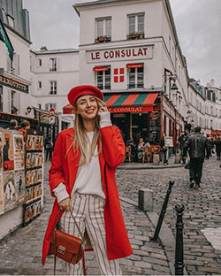 Colour ideas paris kıyafetleri paris fashion week, street fashion: Street Style,  Paris Fashion Week,  Red Outfit,  Outfits With Beret  