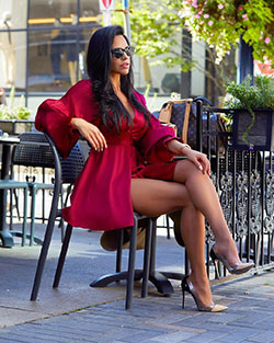 Shadi Y Cair hot legs girls, legs photo, high heels: Pink And Red Outfit,  Stylish Party Outfits  
