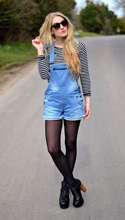 Short overalls in winter, street fashion, denim shorts, t shirt: T-Shirt Outfit,  Street Style,  Blue Outfit,  Jumper Dress,  DENIM OVERALL  