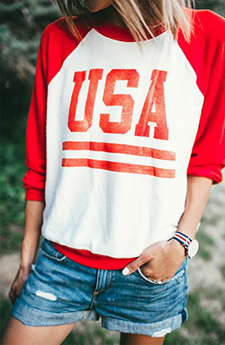 Casual july 4th outfits, independence day, street fashion, casual wear, t shirt: Independence Day,  T-Shirt Outfit,  Street Style,  White And Red Outfit,  4th July Outfit  