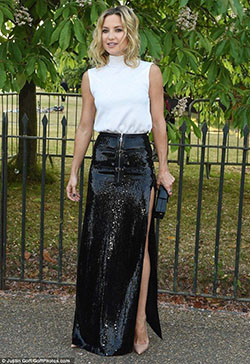 Colour ideas with crop top, skirt, shirt: Crop top,  Sequin Skirts,  Street Style  