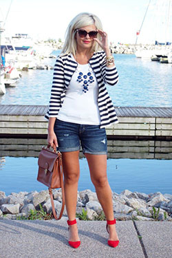White and blue colour outfit, you must try with jean short, swimsuit, shorts: Street Style,  White And Blue Outfit,  Jean Short,  4th July Outfit,  Denim Shorts  