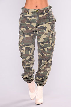 Cadet kim oversized camo pants: cargo pants,  T-Shirt Outfit,  Fashion Nova,  Camo Pants,  Military camouflage,  Active Pants,  Camo Joggers  