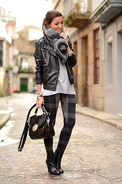 Outfit with leather jacket, leather, jacket: Leather jacket,  Legging Outfits,  Street Style,  Black Leather Jacket  