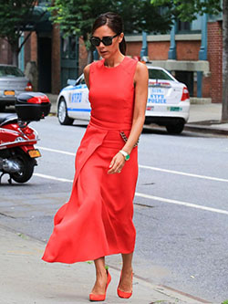 Colour outfit, you must try victoria beckham best, victoria beckham, street fashion, fashion model, spice girls: Victoria Beckham,  fashion model,  Street Style,  Orange And Pink Outfit,  Orange Outfits  