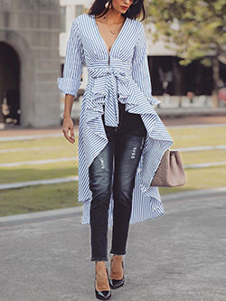 Blusa de rayas cola de pato: fashion model,  White Outfit,  Street Style,  Jeans & Kurti Combination  