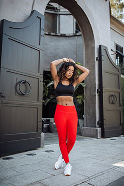 Red Legging Yoga Femme: Legging Outfits,  Cute Legging Outfit  