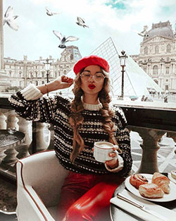 Dresses ideas red beret outfit, fashion accessory, photo shoot, red beret: Fashion accessory,  Red beret,  Red Outfit,  Outfits With Beret  