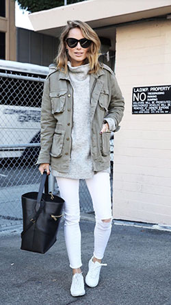 Cute and simple winter outfits: Polo neck,  Trench coat,  White Outfit,  Street Style,  Travel Outfits  