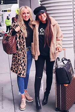 Brown classy outfit with fur clothing, jacket, beanie: Fur clothing,  Street Style,  Brown Outfit,  Airport Outfit Ideas  