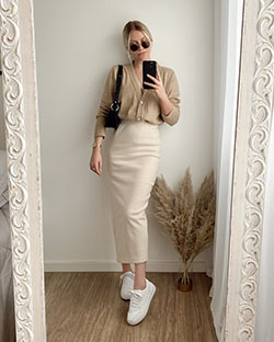 Beige and khaki colour outfit ideas 2020 with vintage clothing, maxi dress, shorts: Vintage clothing,  Maxi dress,  Miss Selfridge,  Haute couture,  Street Style,  Travel Outfits,  Beige And Khaki Outfit  