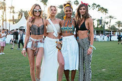 Coachella Celebrity Outfits to Copy | Summer Outfit Ideas 2020: Outfit Ideas,  summer outfits,  celebrity pictures,  coachella  