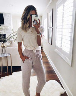 Dresses ideas lazy day outfits, casual wear, t shirt: T-Shirt Outfit,  Comfy Outfits,  Beige And White Outfit  