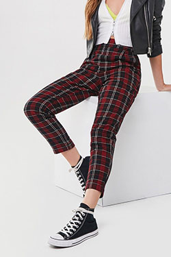 Outfit ideas with trousers, leggings, tartan: T-Shirt Outfit,  Legging Outfits  