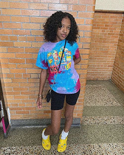 Yellow and pink colour outfit with shorts: T-Shirt Outfit,  Street Style,  Yellow And Pink Outfit,  Crocs Outfits  