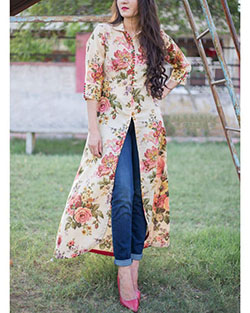 Front slit kurti design, street fashion, floral design, kurti top: Floral design,  Kurti top,  Street Style,  Pink Outfit,  Jeans & Kurti Combination,  Floral Outfits  