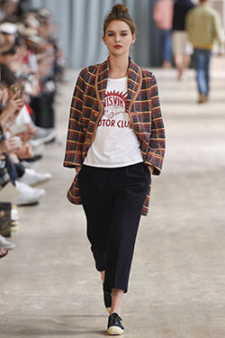 Classy outfit Fashion, milan fashion week, hiroki nakamura: Fashion show,  fashion model,  Fashion week,  Street Style,  Milan Fashion Week,  Plaid Outfits  