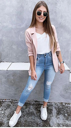 Dresses ideas looks para trabalhar, street fashion, t shirt: T-Shirt Outfit,  White Outfit,  Street Style,  Cardigan Outfits 2020  