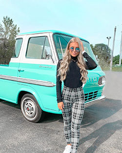 Turquoise and blue instagram dress with trousers, leggings, tartan: Polo neck,  Legging Outfits,  Street Style,  Turquoise And Blue Outfit  