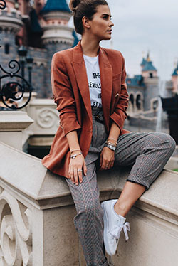 Casual outfits for girls, street fashion, informal wear, fashion model, smart casual, sports shoes, casual wear: Smart casual,  fashion model,  Informal wear,  Sports shoes,  Street Style,  Tweed Pants  