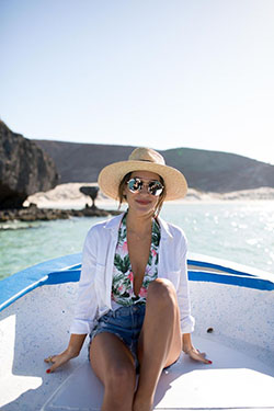 White style outfit with: Sun hat,  White Outfit,  Boating Outfits  