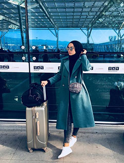 Hijabi girl on airport, modest fashion, street fashion, informal wear, photo shoot, trench coat, jilbāb: Trench coat,  Informal wear,  Fashion week,  Street Style,  Airport Outfit Ideas  