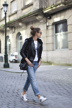 Adidas shoes with leather jacket: Leather jacket,  White Outfit,  Adidas Superstar,  Street Style,  Travel Outfits  