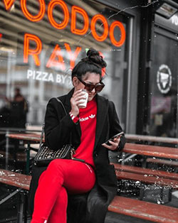 Street Style Red Pants Outfit: Casual Outfits,  Legging Outfits,  Cute Legging Outfit  