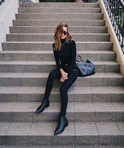 Black chelsea boot outfits womens: Polo neck,  Boot Outfits,  Chelsea boot,  Black Outfit,  Street Style  