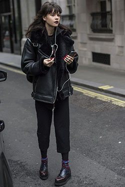 Black model street style london fashion week, leather jacket: Crop top,  Leather jacket,  winter outfits,  Street Style,  London Fashion Week  