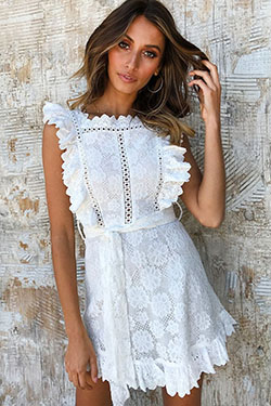 White dresses ideas with cocktail dress: Cocktail Dresses,  Sleeveless shirt,  fashion model,  White Outfit,  White Dress  