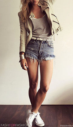Outfit Stylevore teen fashion shorts, fashion love, casual wear, jean short, high rise: Casual Outfits,  Hot Girls,  White Outfit,  instafashion,  Jean Short  