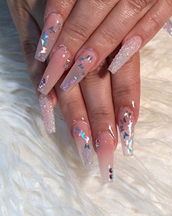 butterfly nails: 