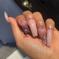 Pink nails: 