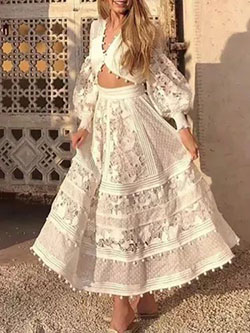 How to Accessorize Lace Maxi Dresses for Fall | Bnsds Fashion World: 