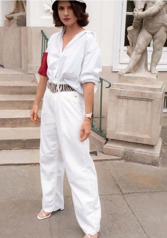 Baggy Jeans With white button down: White Jeans,  White Shirt,  Short hair  