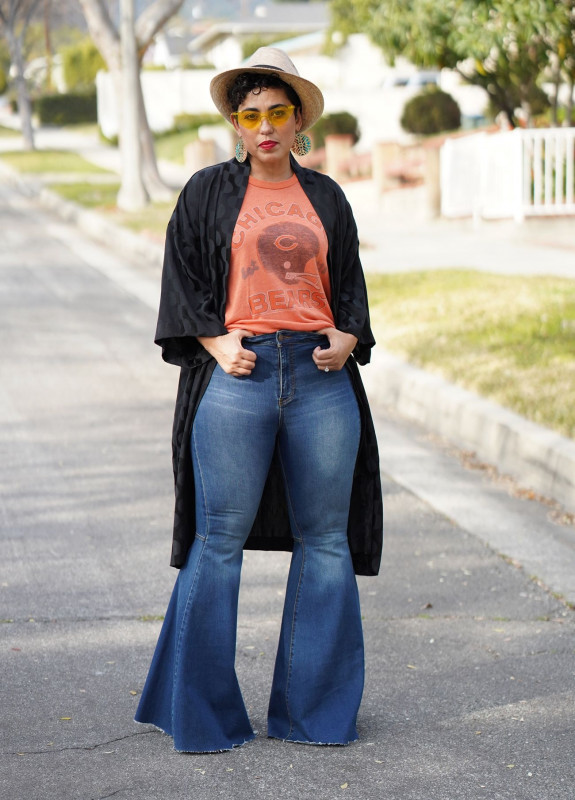 Wide Leg Jeans And Kimono: Wide-Leg Jeans,  Sun hat,  Sunglasses,  Boyfriend Pants  