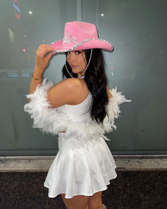 Clubbing Outfit Ideas Inspired By Space Cowgirl Fashion: Cowgirl Outfits,  Cowgirl Fashion  
