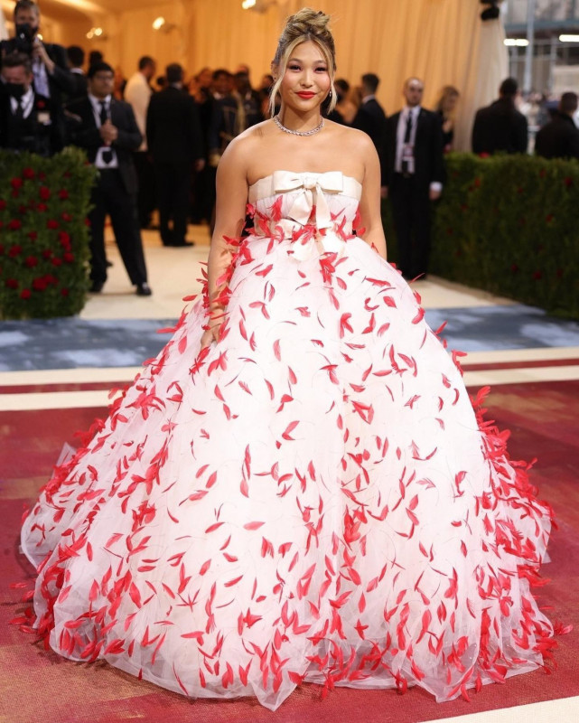 Chloe Kim at the Met gala 2022: 