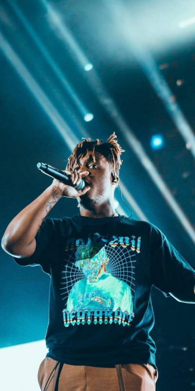 Juice WRLD Wallpaper For iphone: celebrity wallpapers  