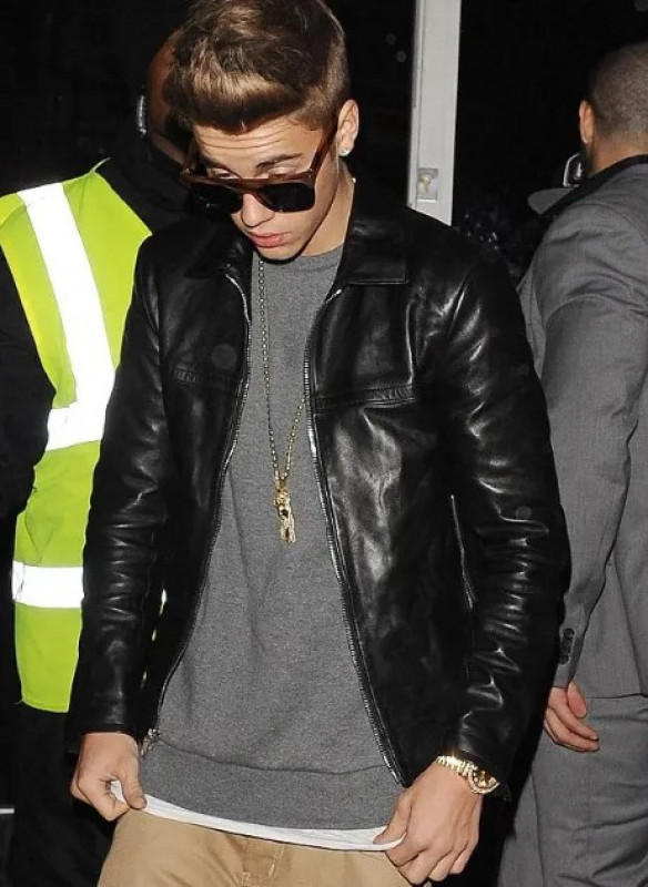 Justin Bieber Singer Beat and Amika Nightclubs Jacket: Leather jacket  