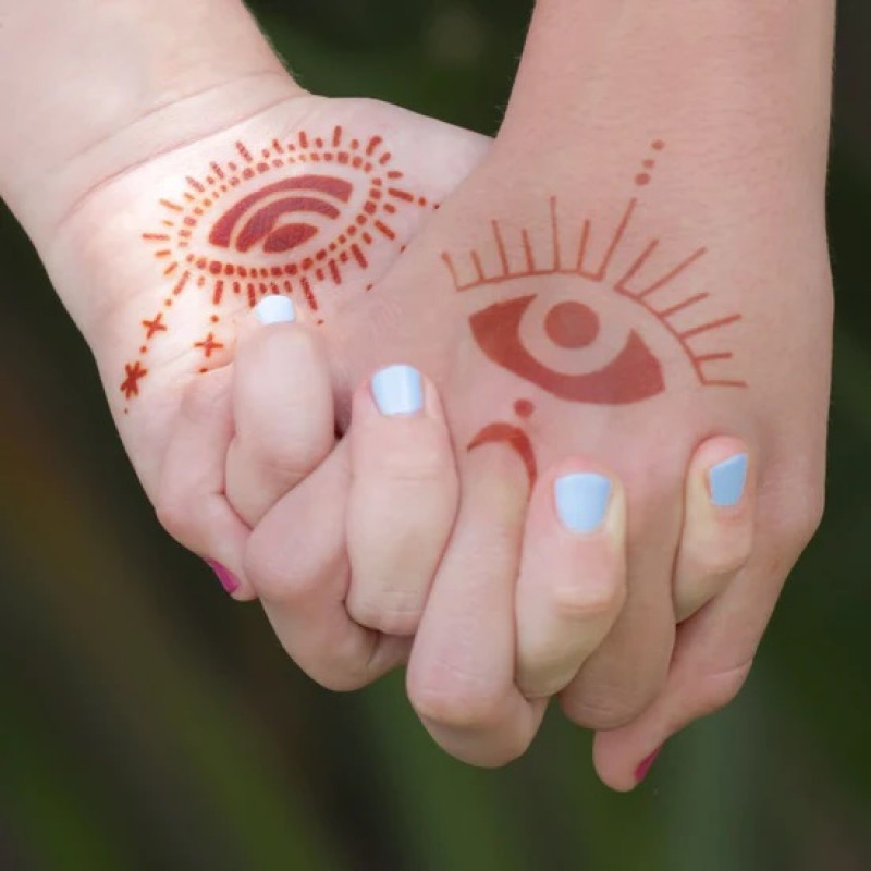 Starry Eyes Henna Tattoo Stencil: 