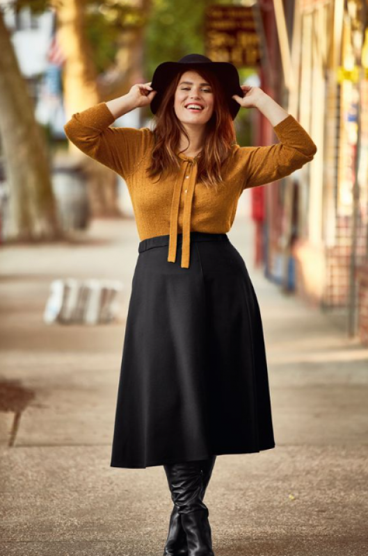 Plus Size Teacher Outfits Ideas for Fall: 