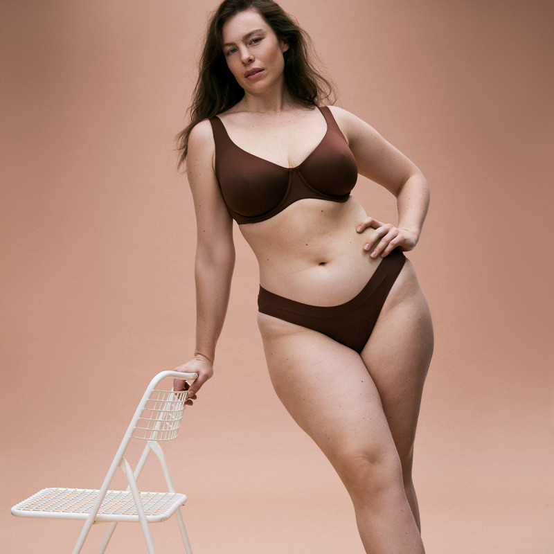 Experience the Combination of Comfort and Style with 38G Bras by CUUP: 